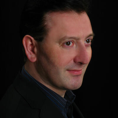 Giles Davies